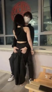 57qm5aSW5Zu05Lq65rCU5a2m55Sf5aa577yM6IuX5p2h6Lqr5p2Q6ZW/6IW/5aa55a2Q77yM6Lmy552A5Y+j5Lqk6IiU5bGM5oqs6IW/5oq95o+S77yM5pS+5Zyo5qGM5a2Q5LiK5aSn5Yqb5pKe5Ye7
