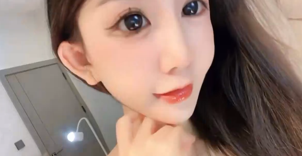 OOaciOe7v+aSreaWsOS6uuS4i+a1t+WQkOihgOaOqOiNkOOAkOWliOWtkOeahOmbquOAkeWujOe+jueahOWDj+S4quWBh+S6uua0i+Wog+Wog++8geacgOaegeWTgeeIhuS5syDlg4/msLTooovkuIDmoLfmn5Tova/vvIzkuIDnur8=