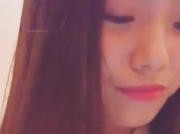 5aa55a2Q5omT6L2m5bCx5Zyo6L2m5LiK57uZ5Y+45py65Y+j5LqGLg==